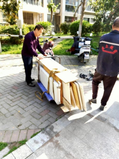 合肥居民搬家13671833373家庭搬家、个人搬家、白领搬家、一站式日式搬家
